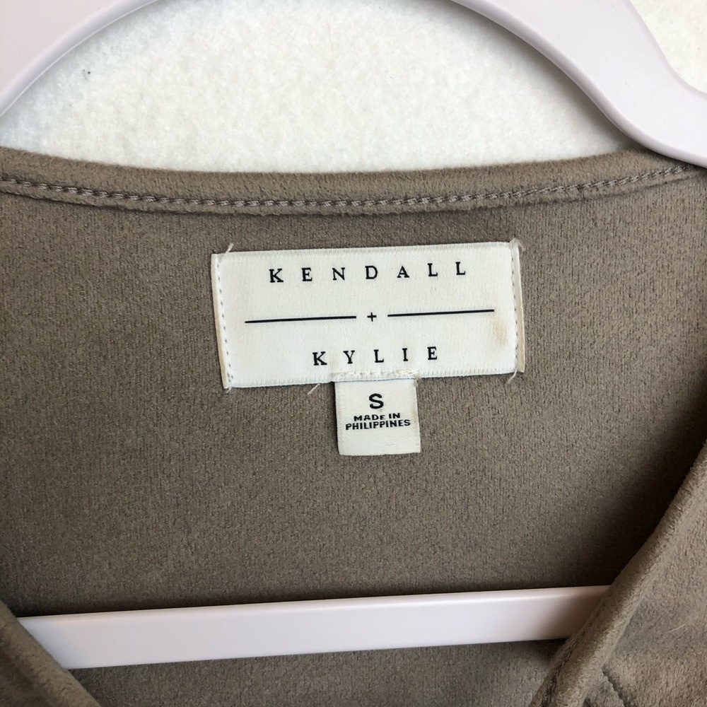 📦 Kendall & Kylie | Faux Suede Long Sleeve Dress - Picture 3 of 8